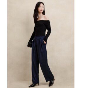 Banana Republic SILKY Relaxed Wide Leg Pleated Navy Blue Trouser 00 PETITE $120